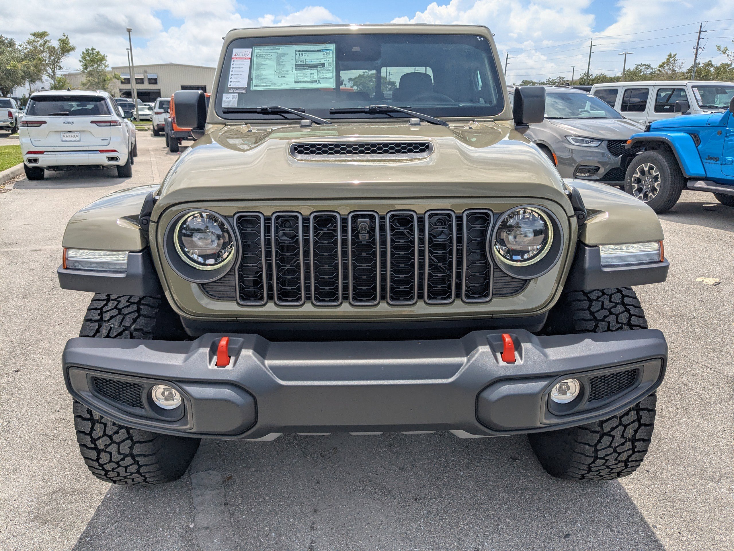 2025 Jeep Gladiator Mojave photo 3