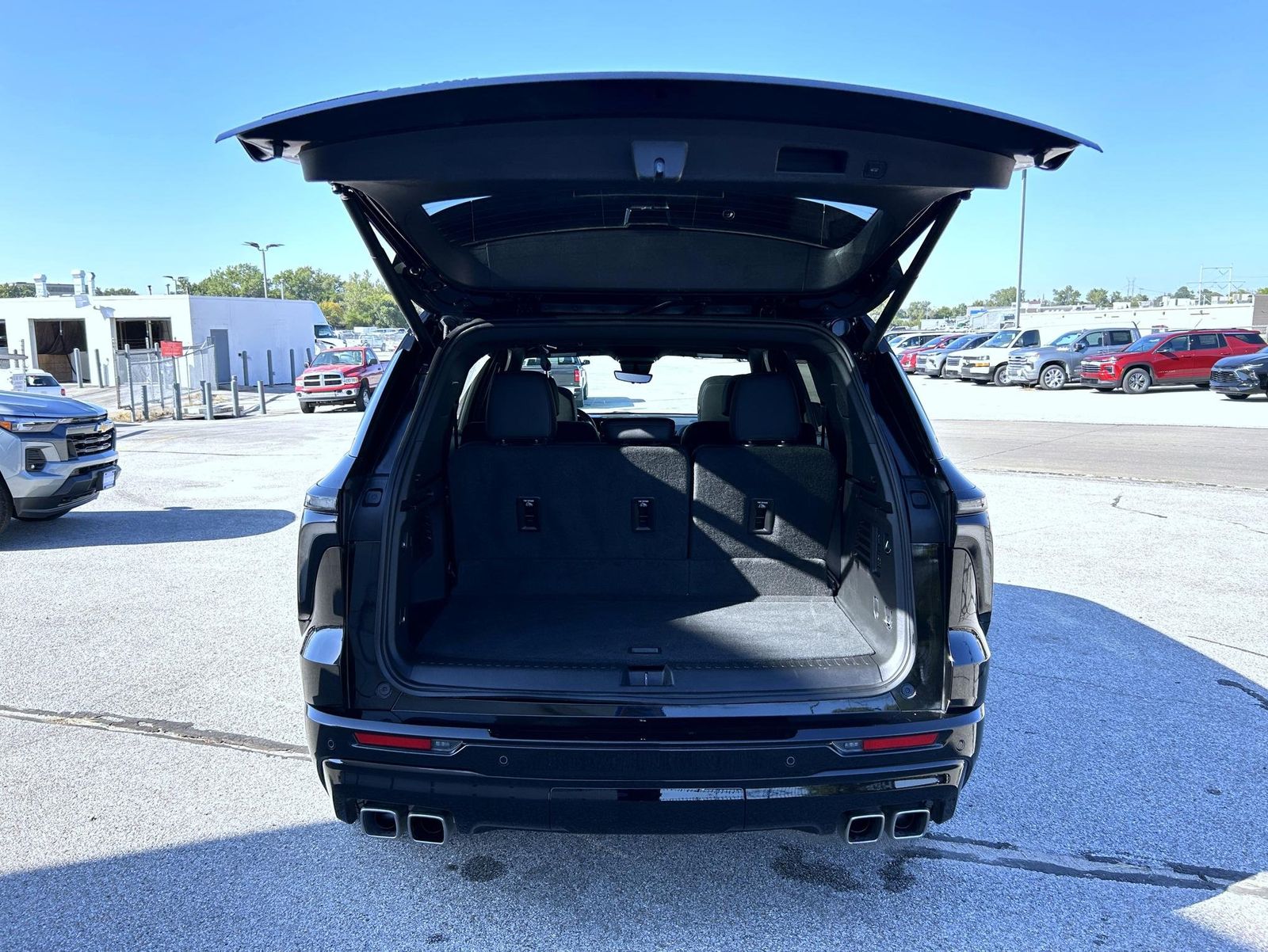 2025 Chevrolet Traverse RS photo 21