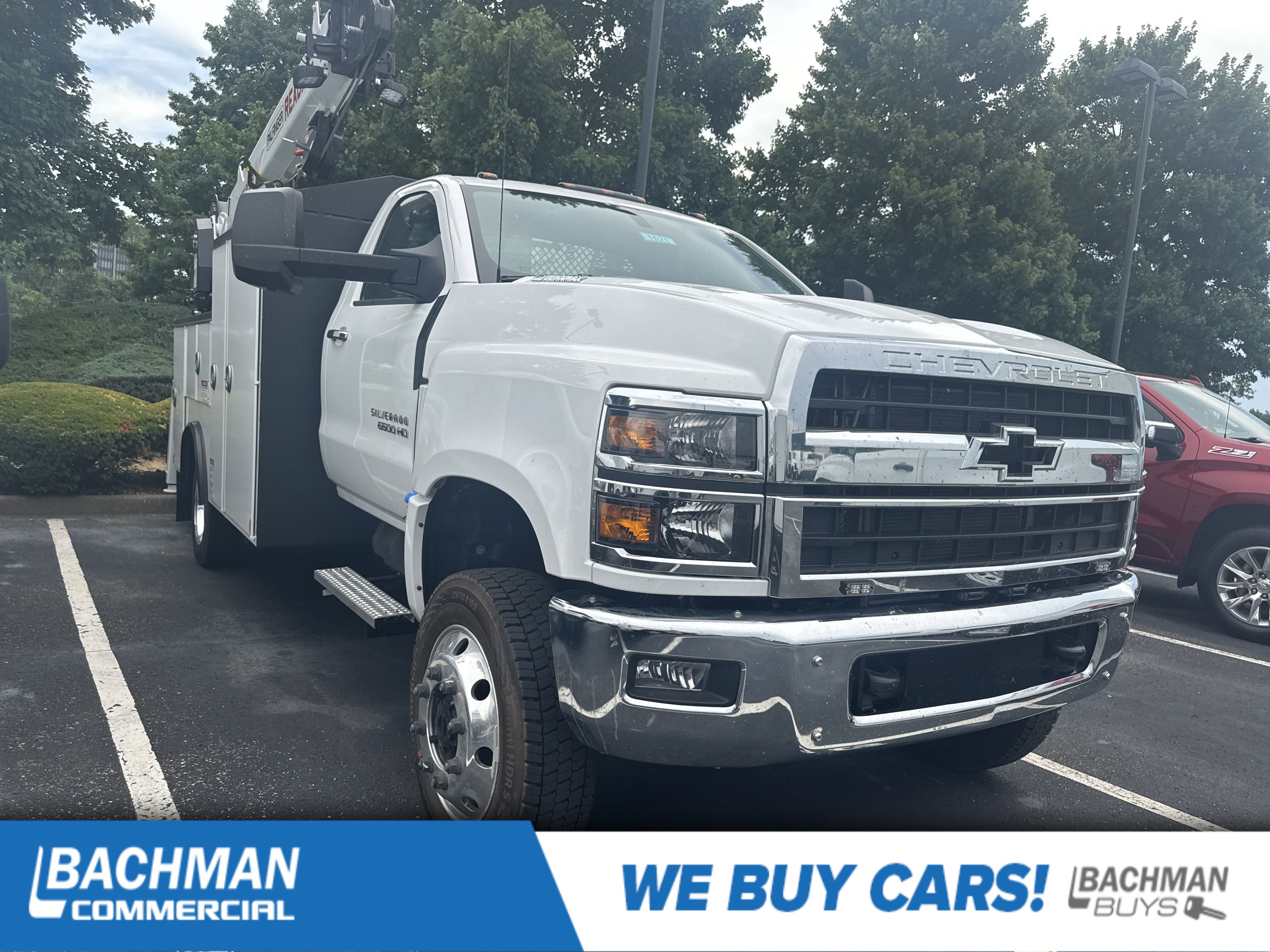 2024 Chevrolet Silverado 4500 Medium Duty Chassis Cab Work Truck's photo