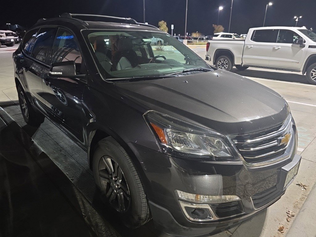 Used 2016 Chevrolet Traverse 2LT with VIN 1GNKRHKD1GJ322073 for sale in Broomfield, CO