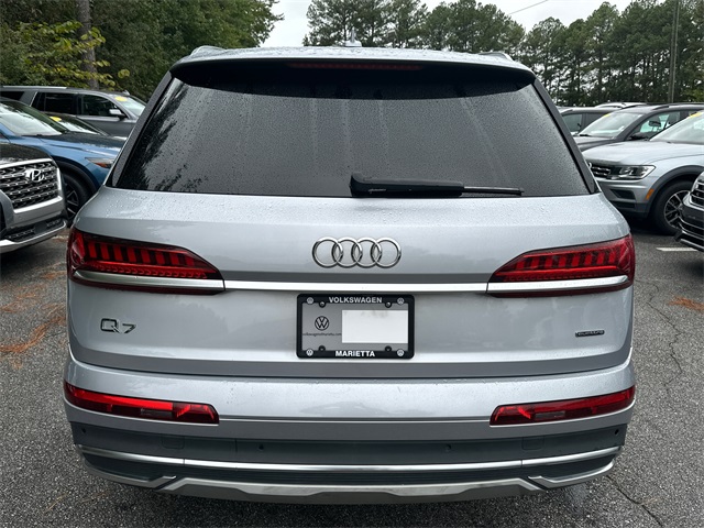 2022 Audi Q7 55 Premium Plus photo 3