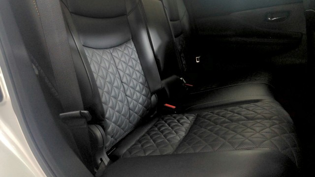 Used 2024 Brilliant Silver Metallic Nissan Platinum image 28