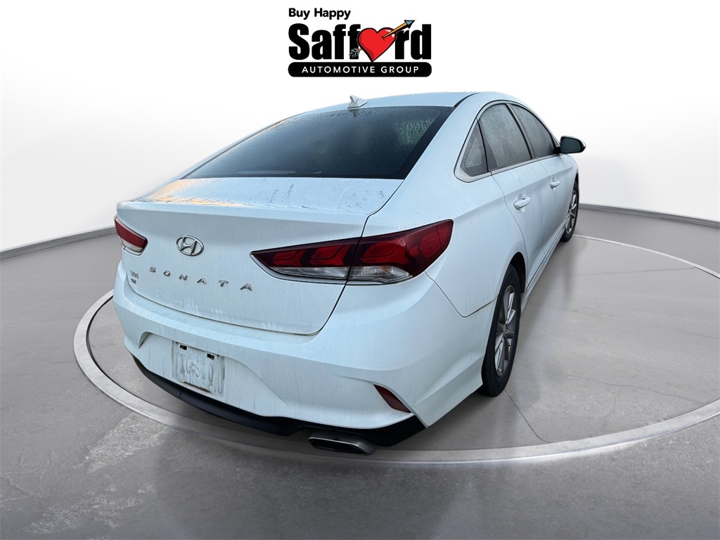 2019 Hyundai Sonata SE photo 2