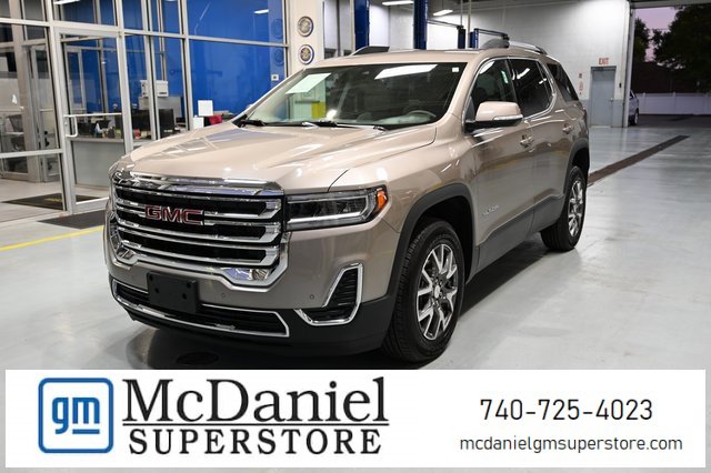 2023 GMC Acadia SLE's photo