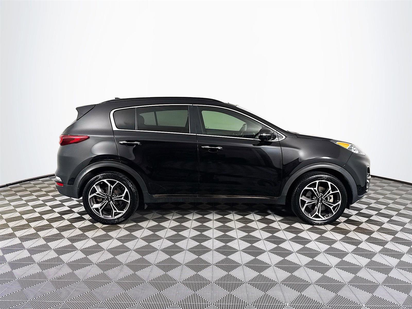 2020 Kia Sportage SX Turbo photo 6