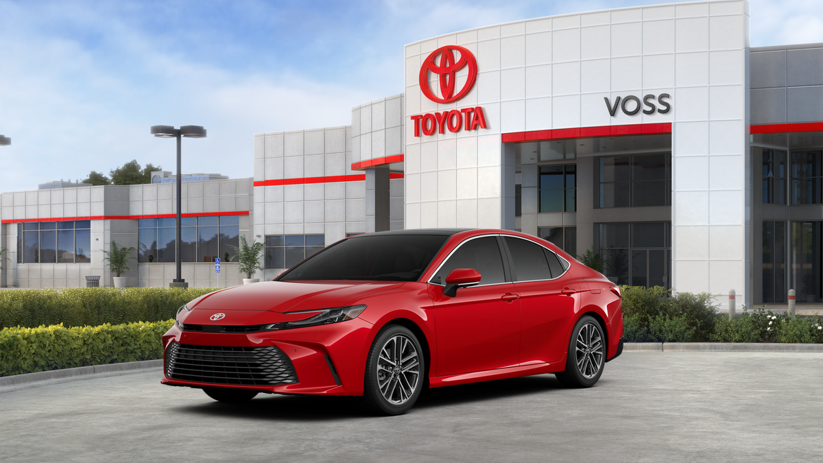 2026 Toyota Camry XLE's photo