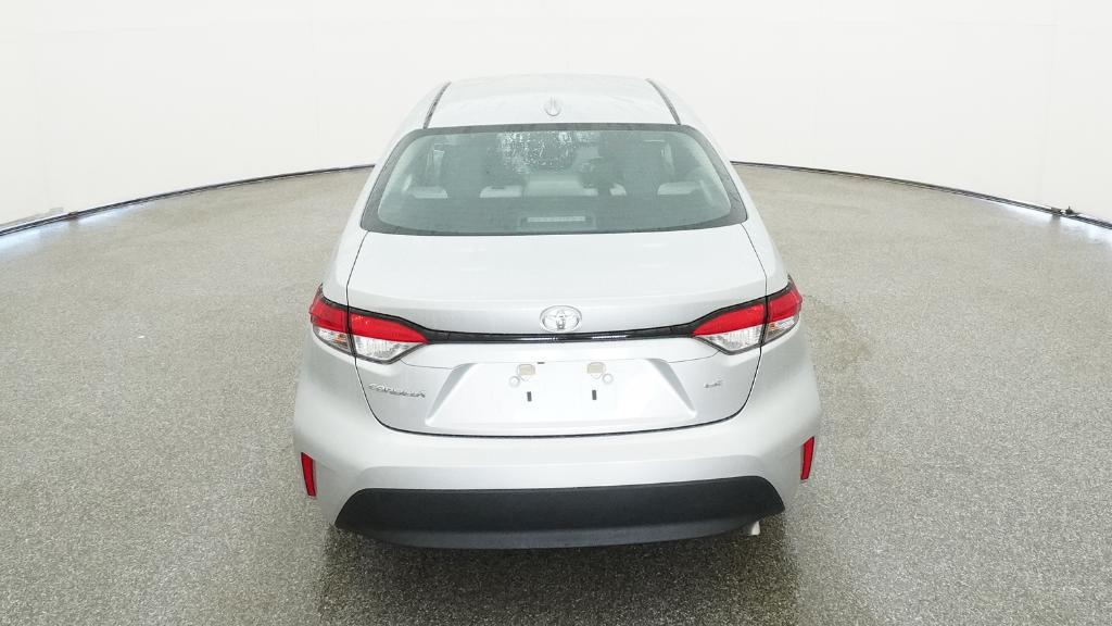 2025 Toyota Corolla LE photo 18