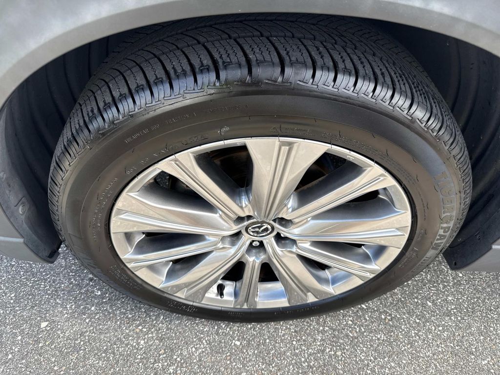 2021 Mazda CX-9 Signature photo 10