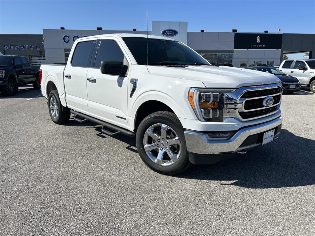 2021 Ford F-150 XLT photo 2