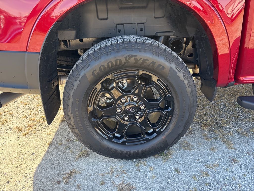 2025 Ford Ranger Lariat photo 11