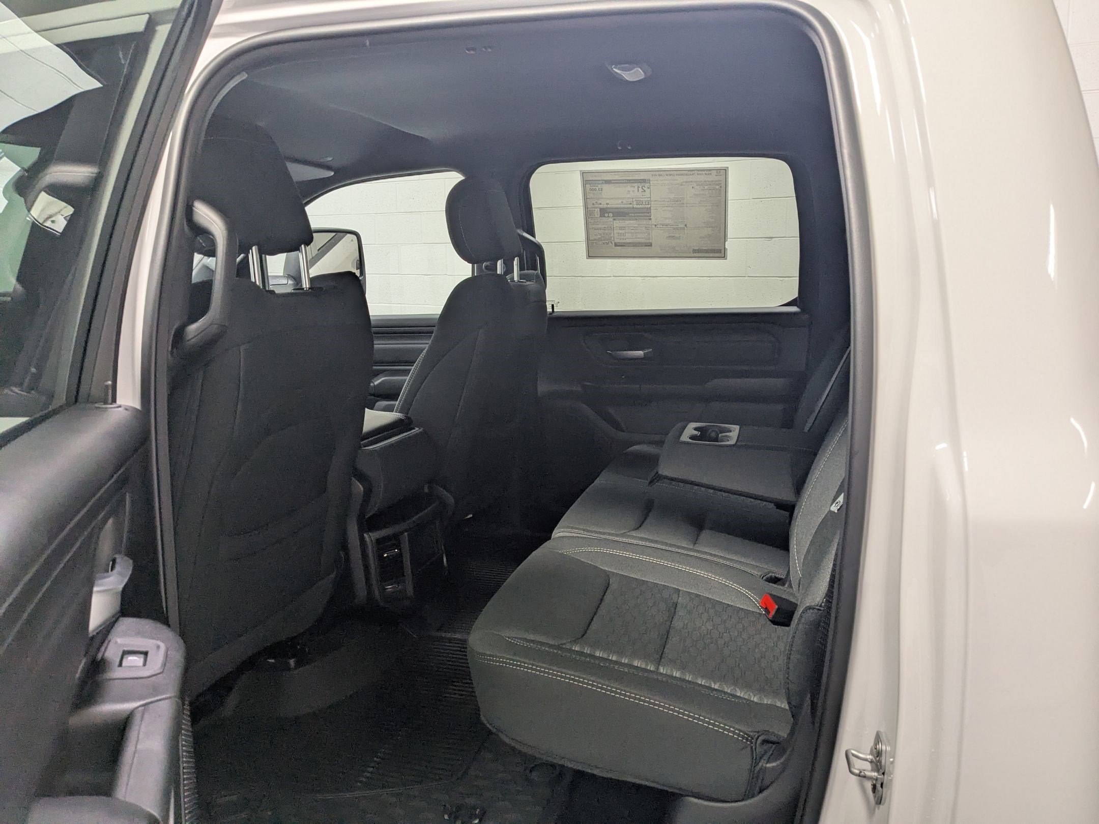 2025 Ram 1500 Tradesman photo 12