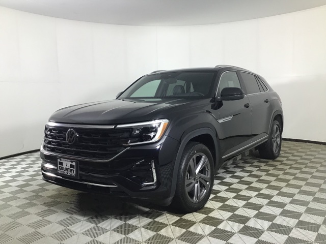 2024 Volkswagen Atlas Cross Sport SEL R-Line photo 2