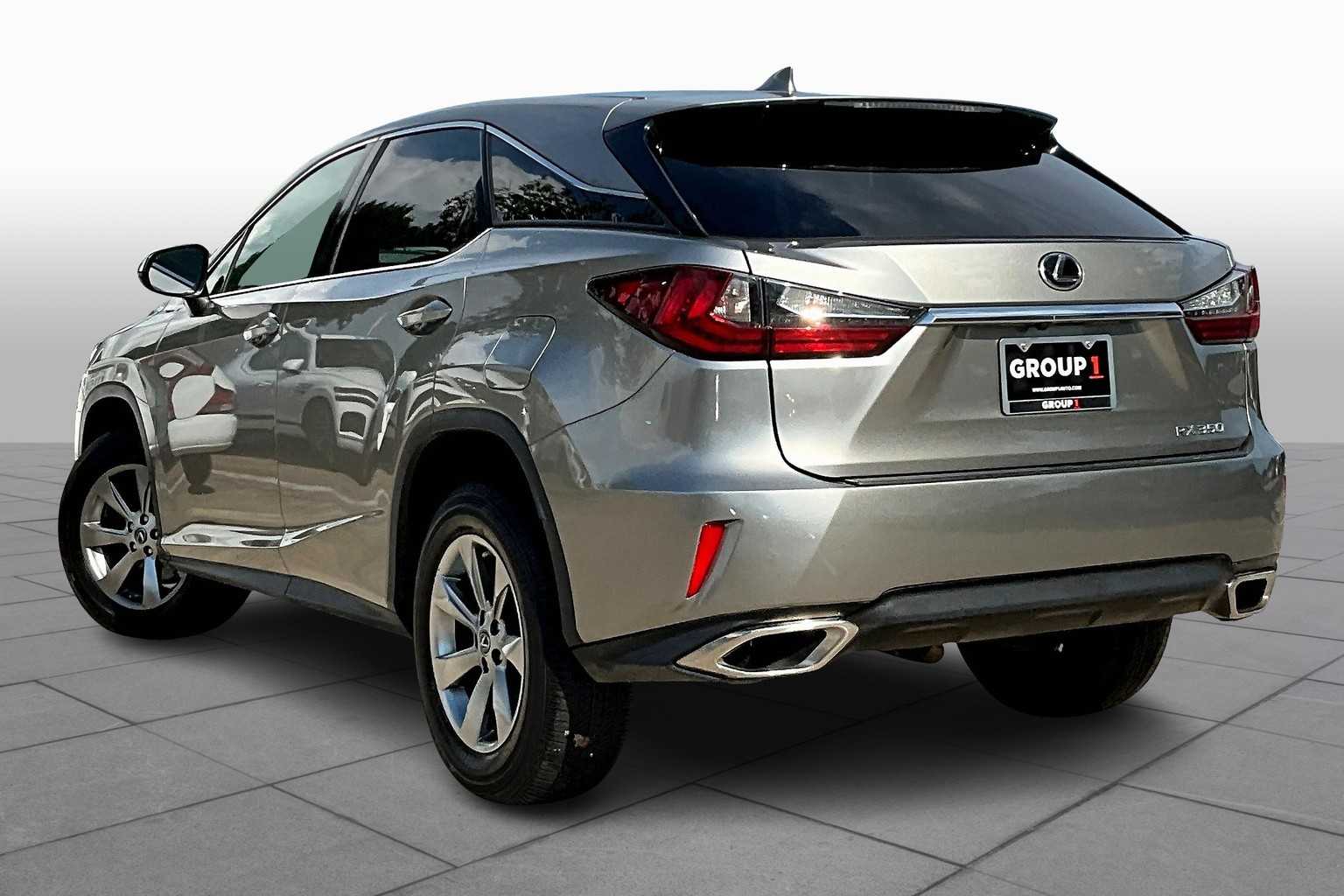 2018 Lexus RX photo 11