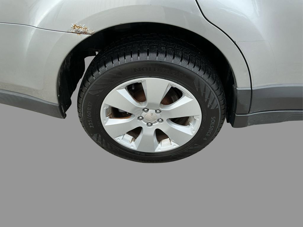2011 Subaru Outback 2.5i Premium photo 15