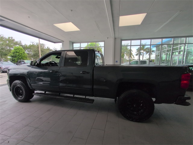 2017 Chevrolet Silverado 1500 LT photo 8