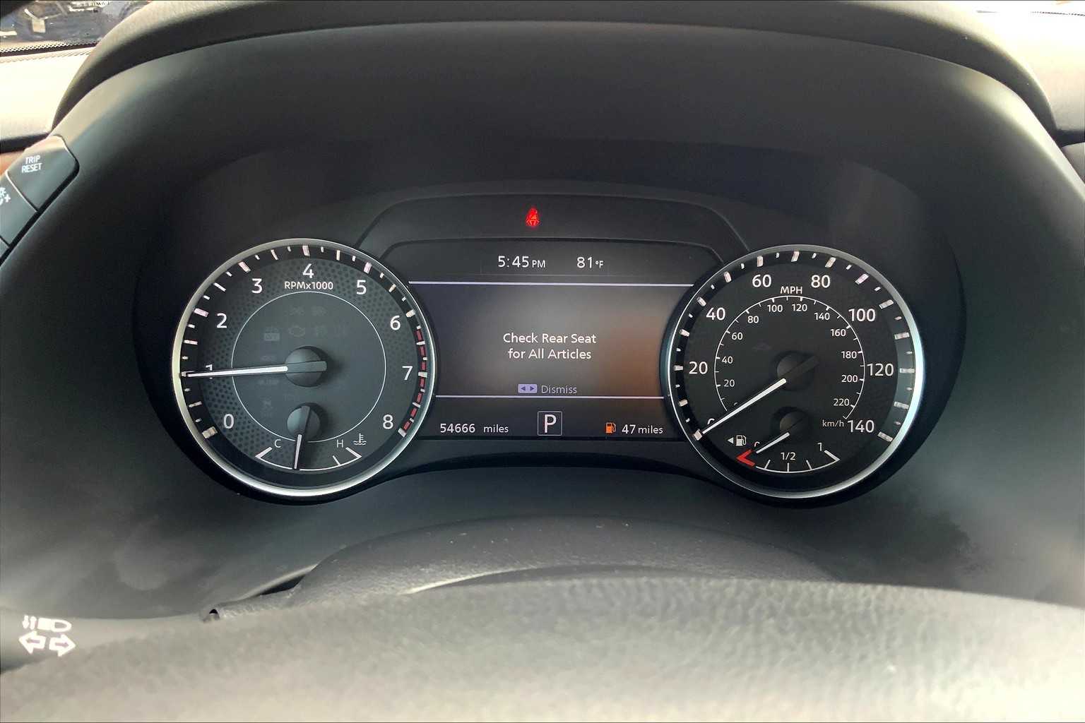 2022 Nissan Armada SL photo 24