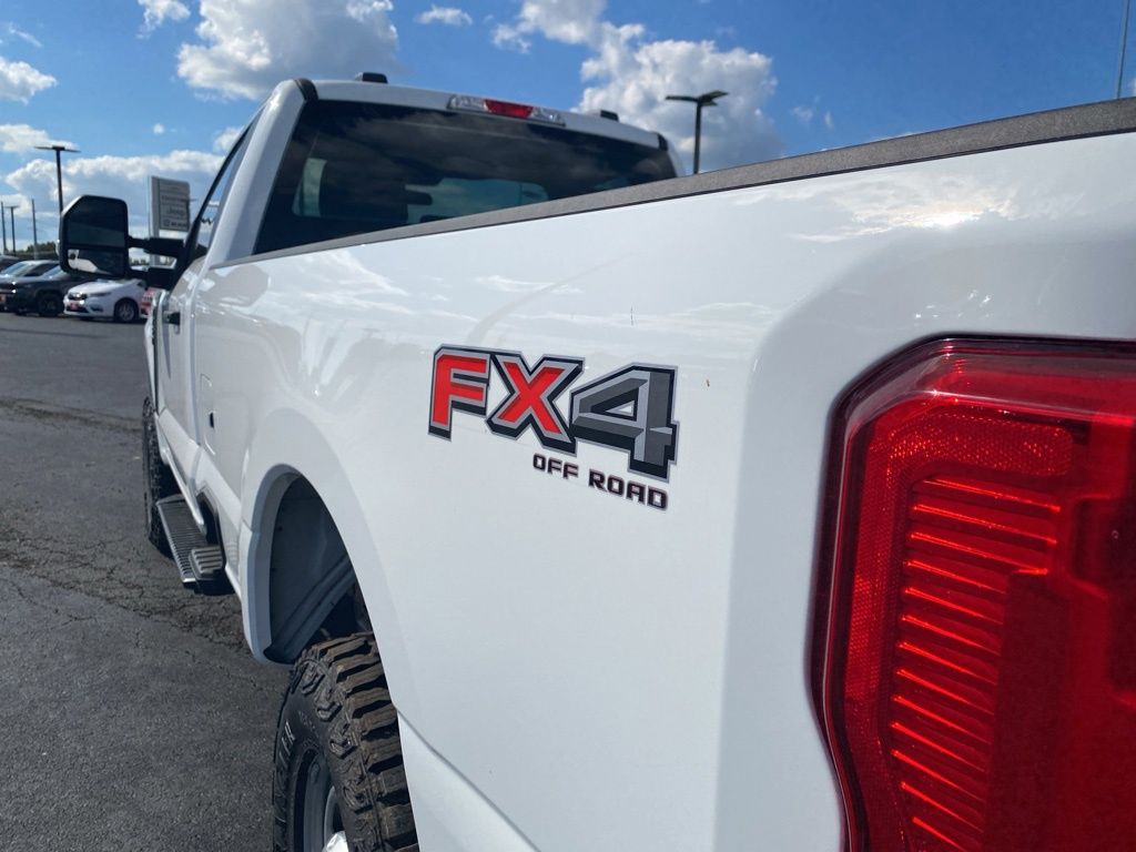 2025 Ford F-250 XL photo 30