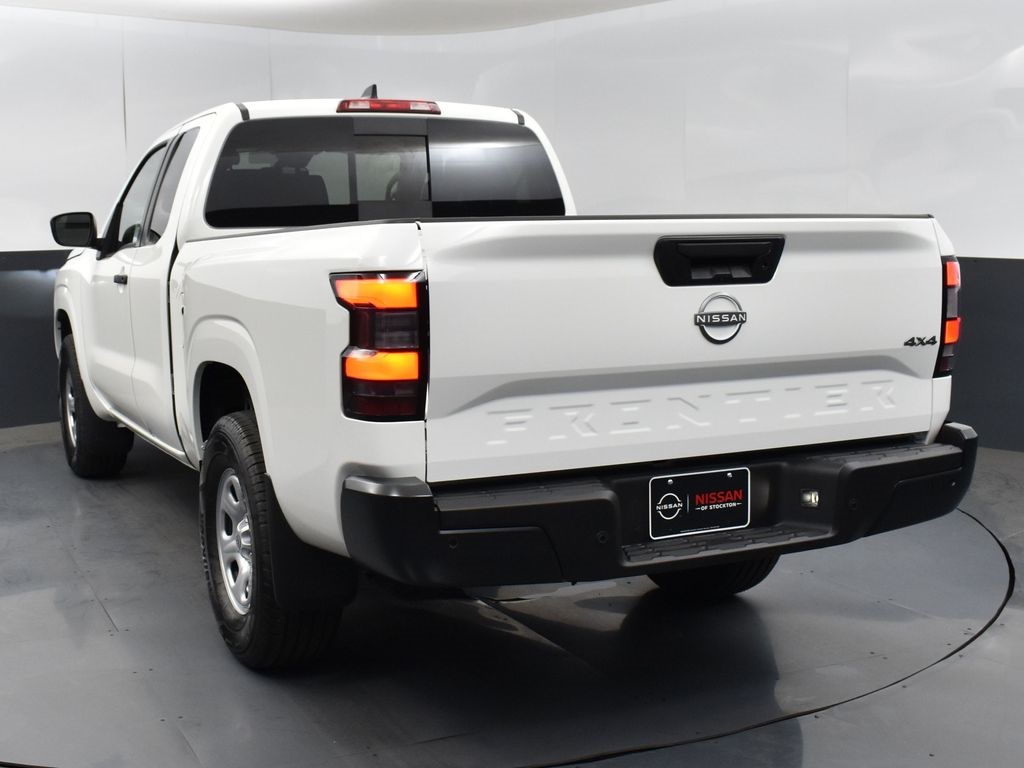 2026 Nissan Frontier S photo 6