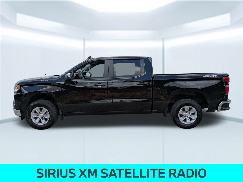 2025 Chevrolet Silverado 1500 LT photo 2