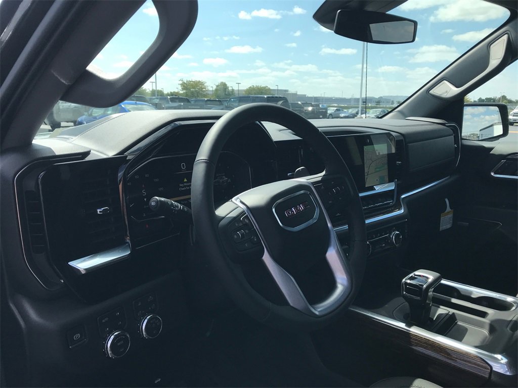 2026 GMC SIERRA - Image 17