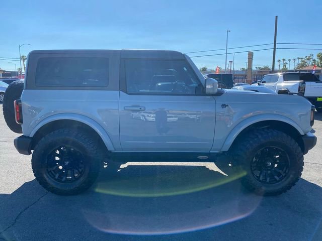 2021 Ford Bronco Outer Banks photo 2