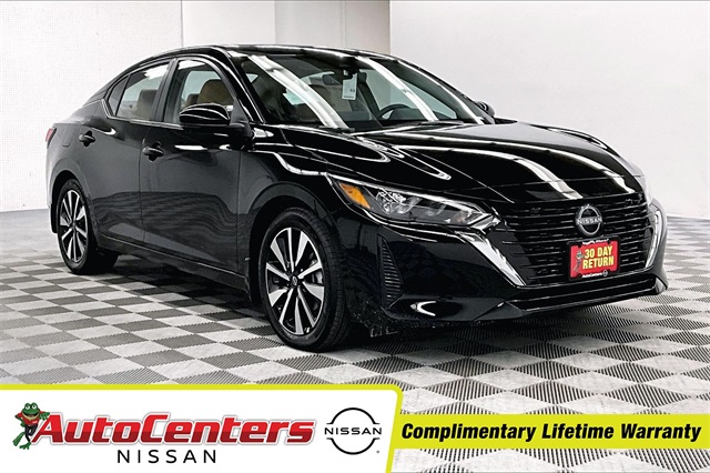 2025 Nissan Sentra SV's photo