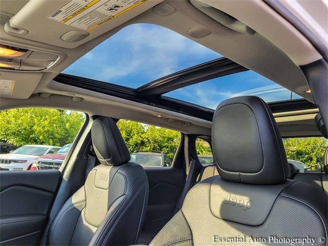 2022 JEEP CHEROKEE - Image 10