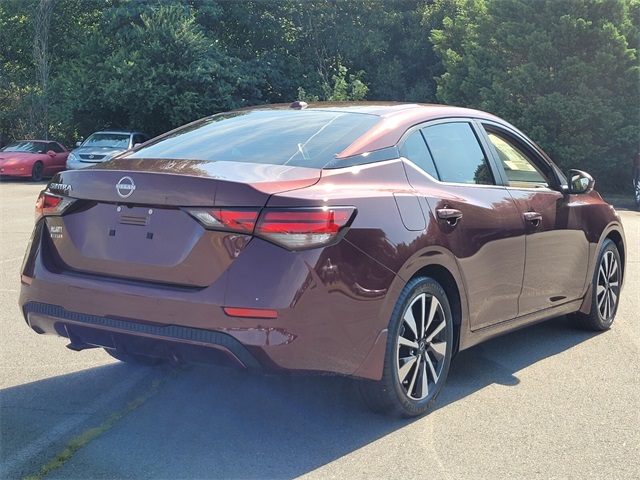 2025 Nissan Sentra SV photo 3