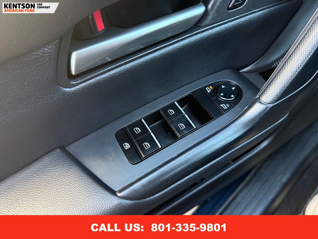 2024 Mazda CX-50 2.5 S Preferred photo 22
