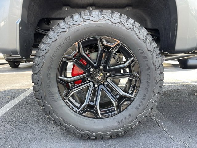 2025 Chevrolet Silverado 1500 RST photo 8