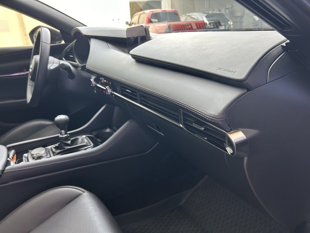 2024 Mazda Mazda3 2.5 s Premium photo 18