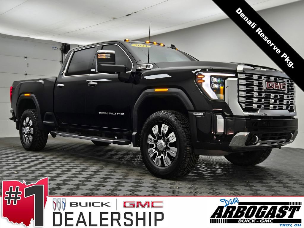 2024 GMC Sierra 2500HD Denali's photo