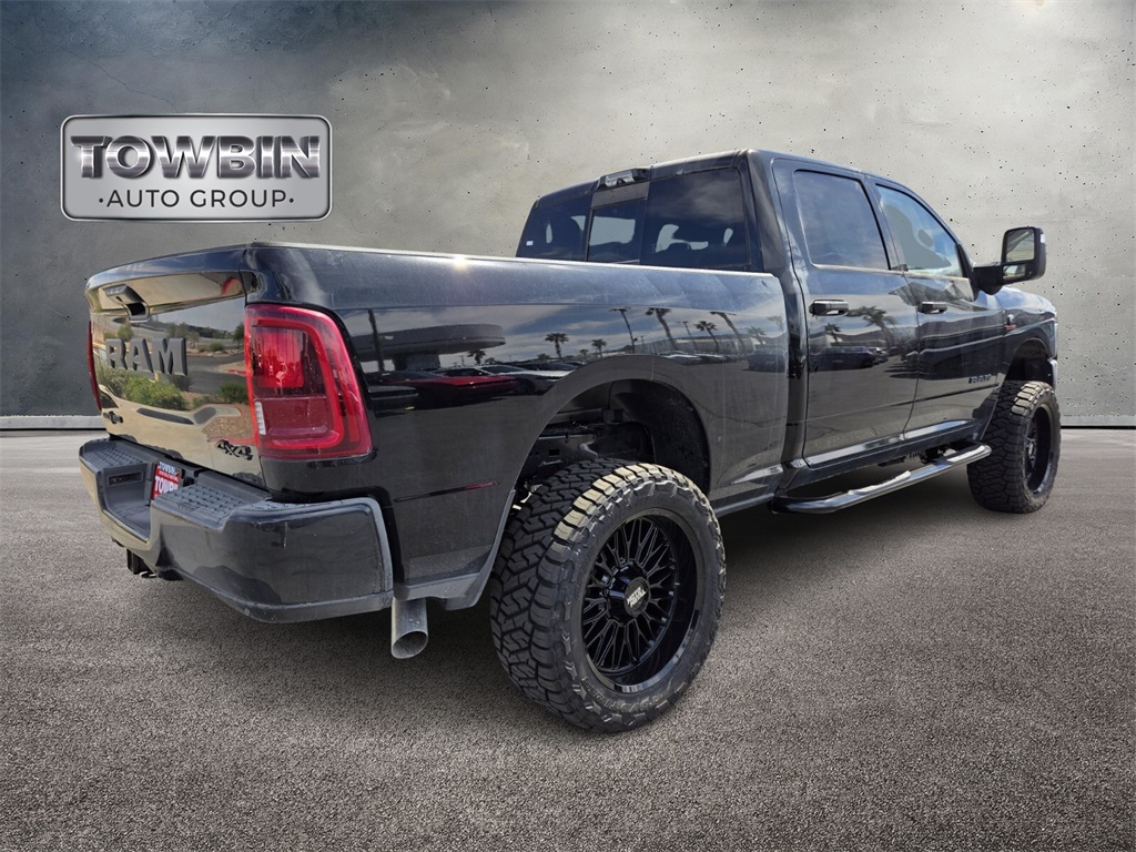 2025 Ram 2500 Big Horn photo 3