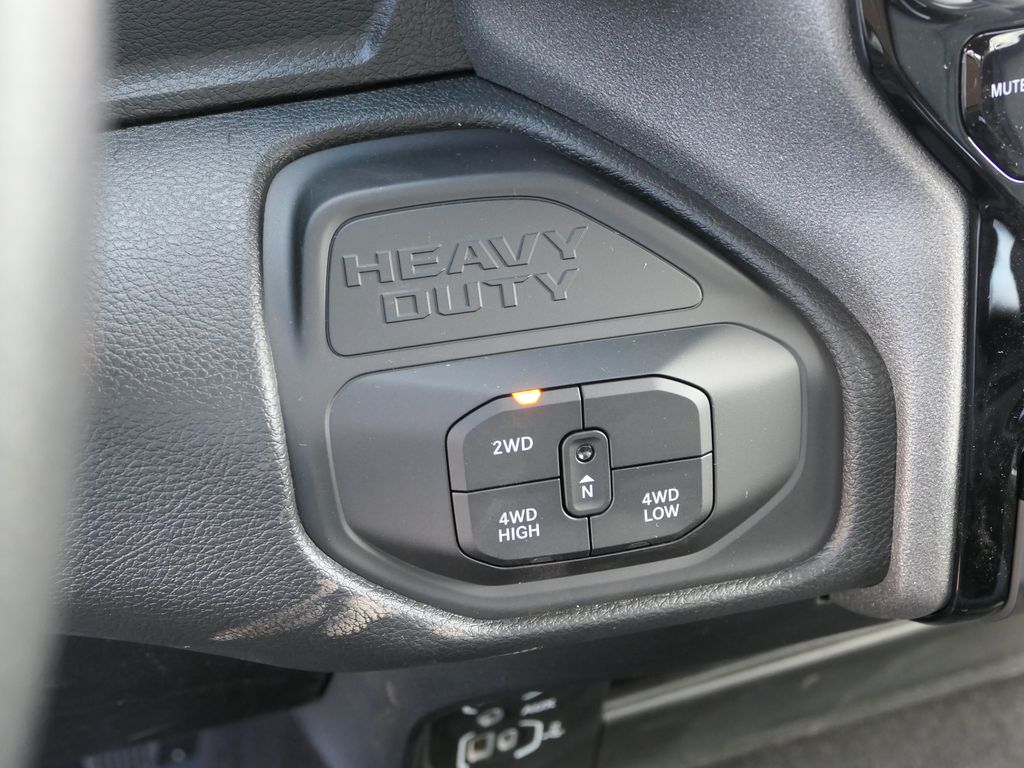 2026 Ram 3500 Tradesman photo 14