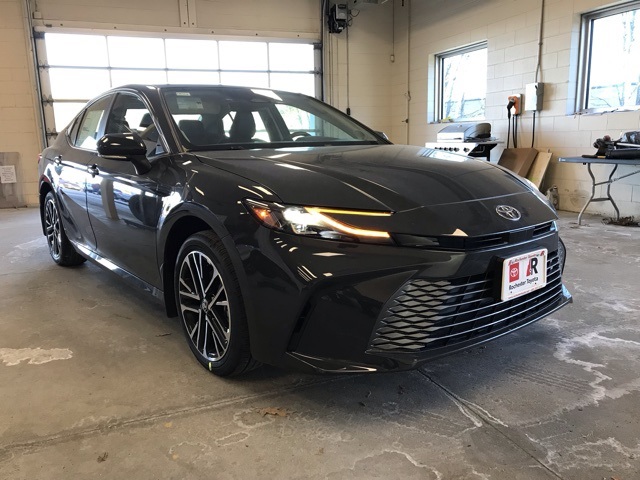 2026 Toyota Camry XLE's photo