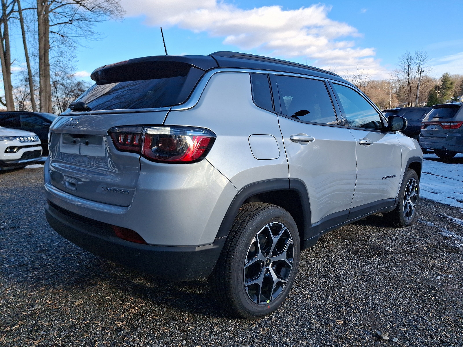 2025 Jeep Compass Limited photo 4