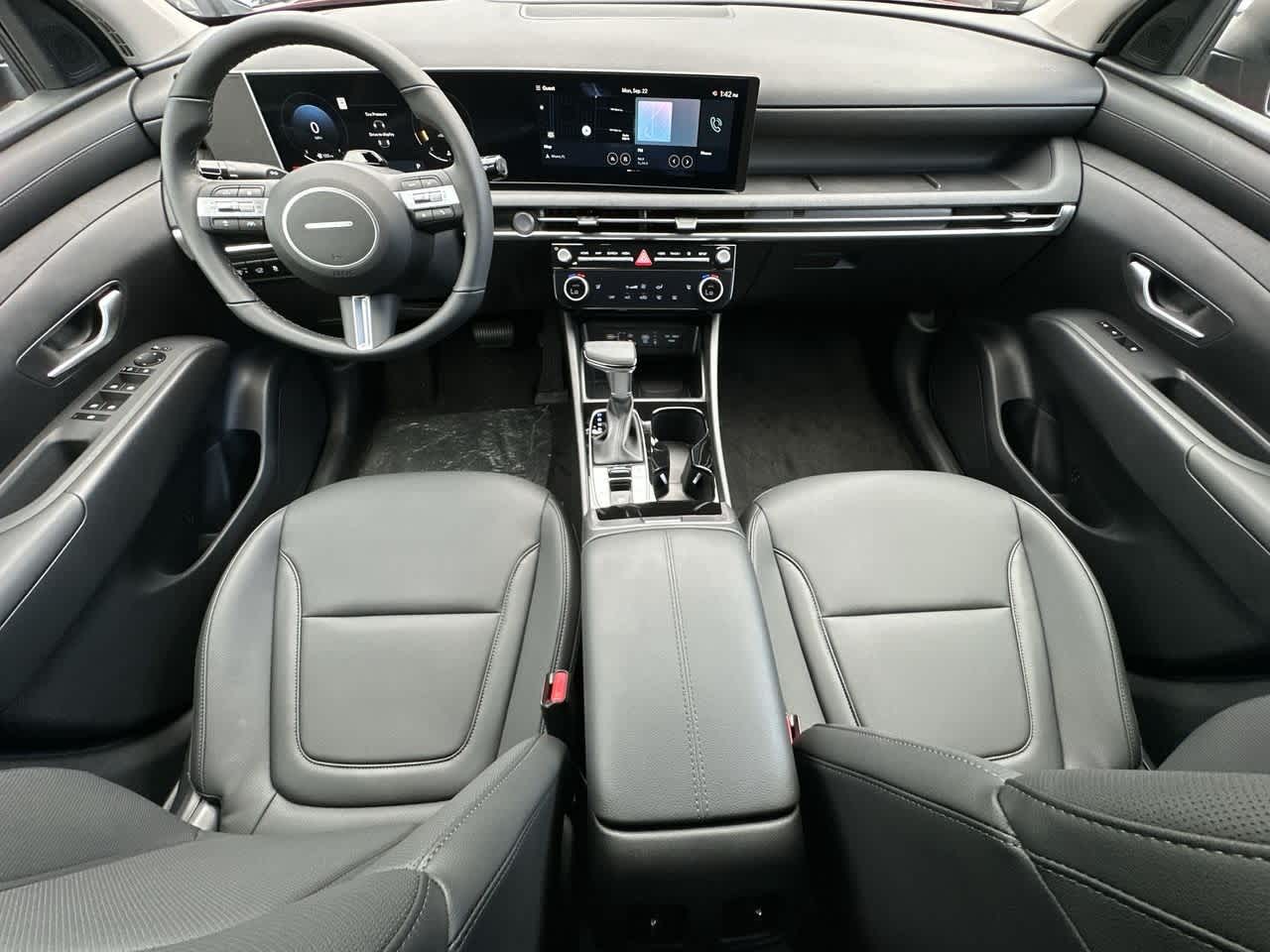 2025 Hyundai Tucson SEL Convenience photo 22