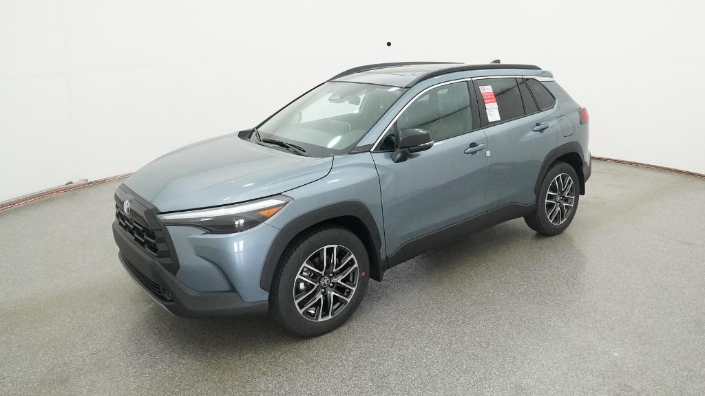 2026 Toyota Corolla Cross XLE's photo