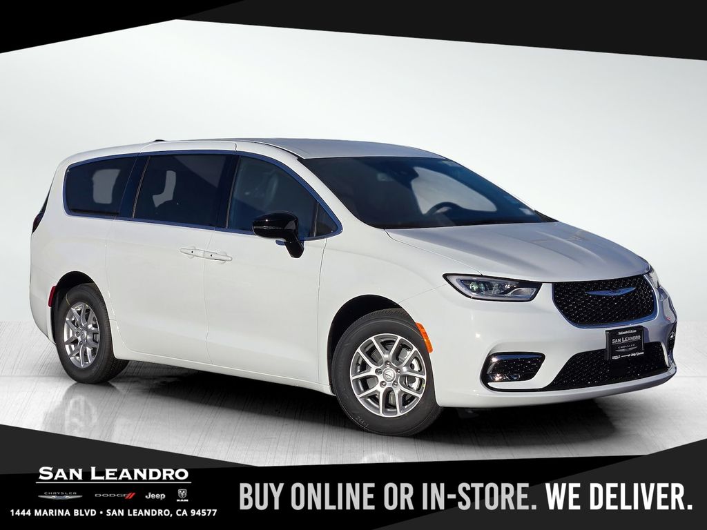 2026 Chrysler Pacifica