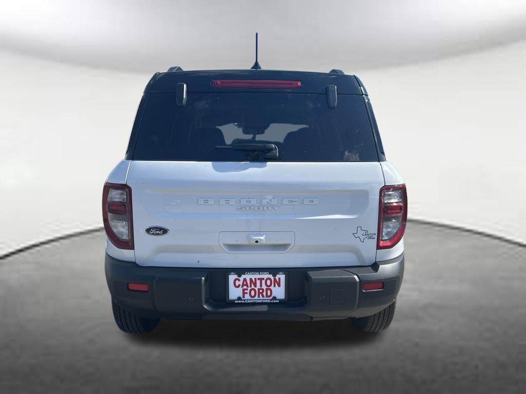 2025 Ford Bronco Sport Outer Banks photo 4