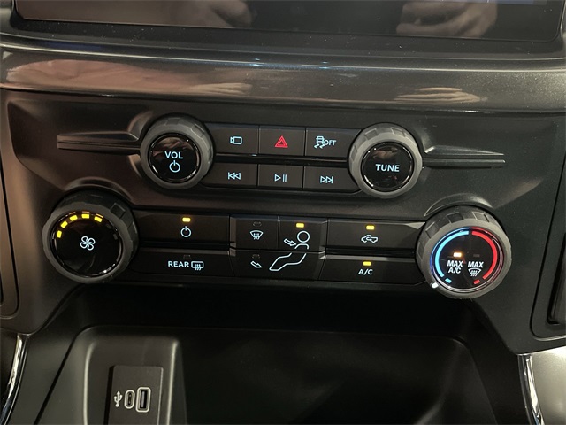 2025 Ford F-150 STX photo 20