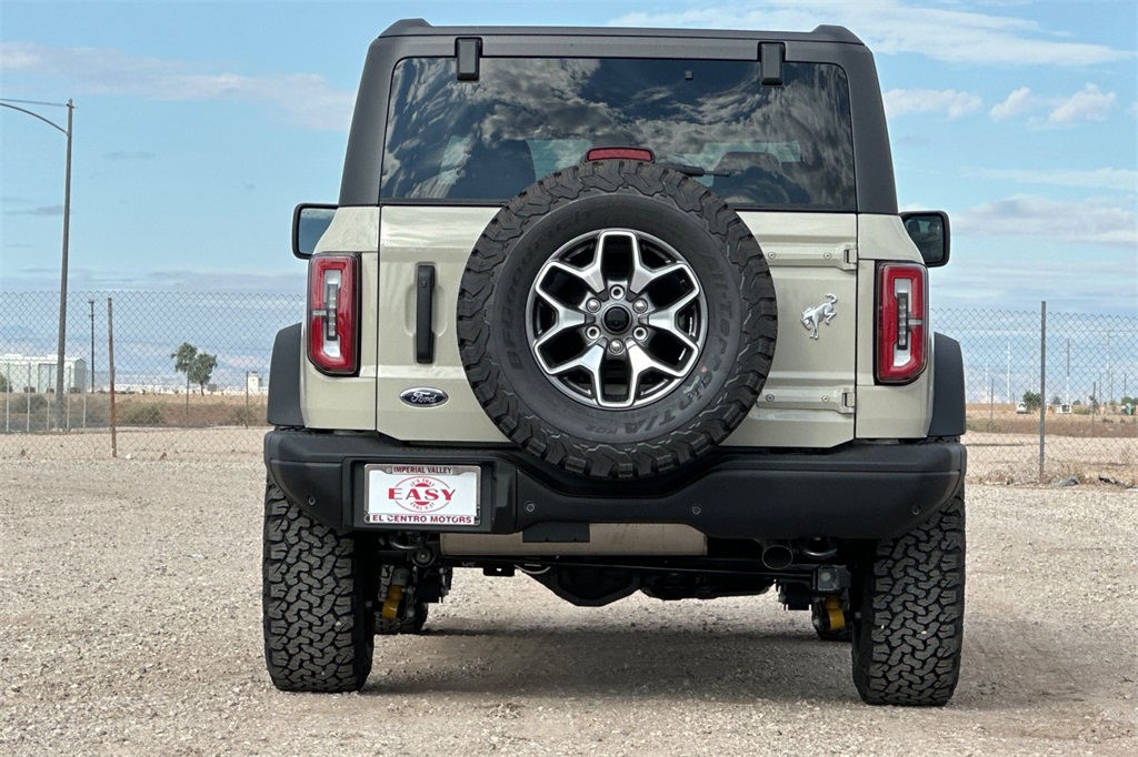 2025 Ford Bronco Badlands photo 5