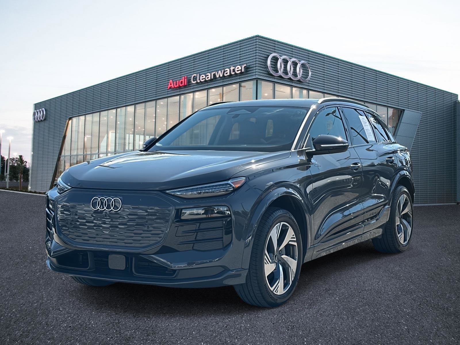 2025 Audi Q6 e-tron Premium Plus's photo