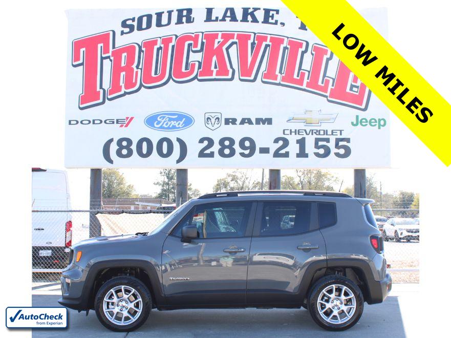 2022 Jeep Renegade Latitude's photo