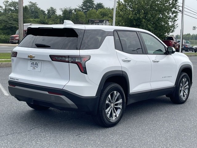 2026 Chevrolet Equinox LT photo 7