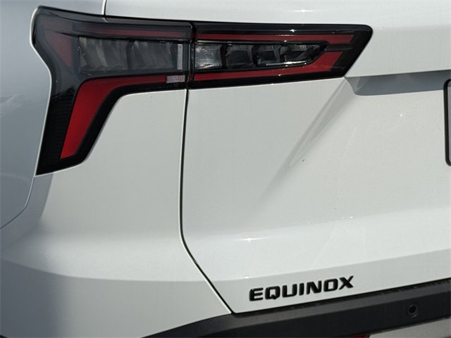 2026 Chevrolet Equinox LT photo 4