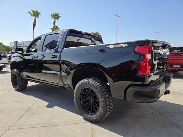 2025 Chevrolet Silverado 1500 RST photo 3