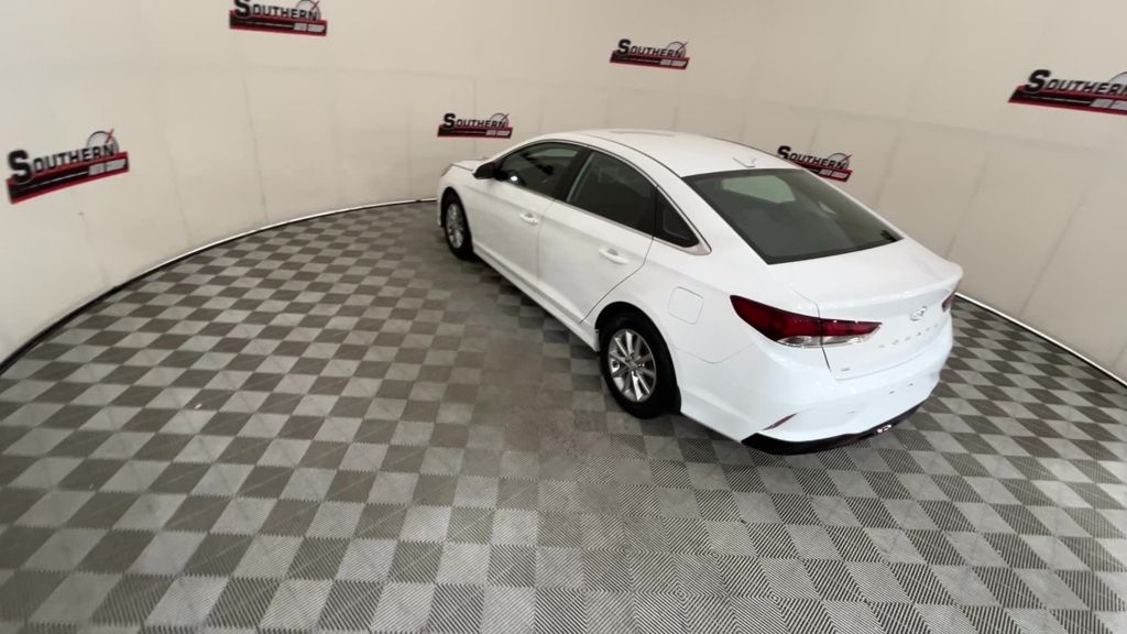 2019 Hyundai Sonata SE photo 8