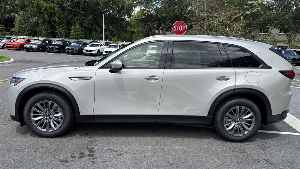 2025 Mazda CX-90 3.3 Turbo Preferred photo 11