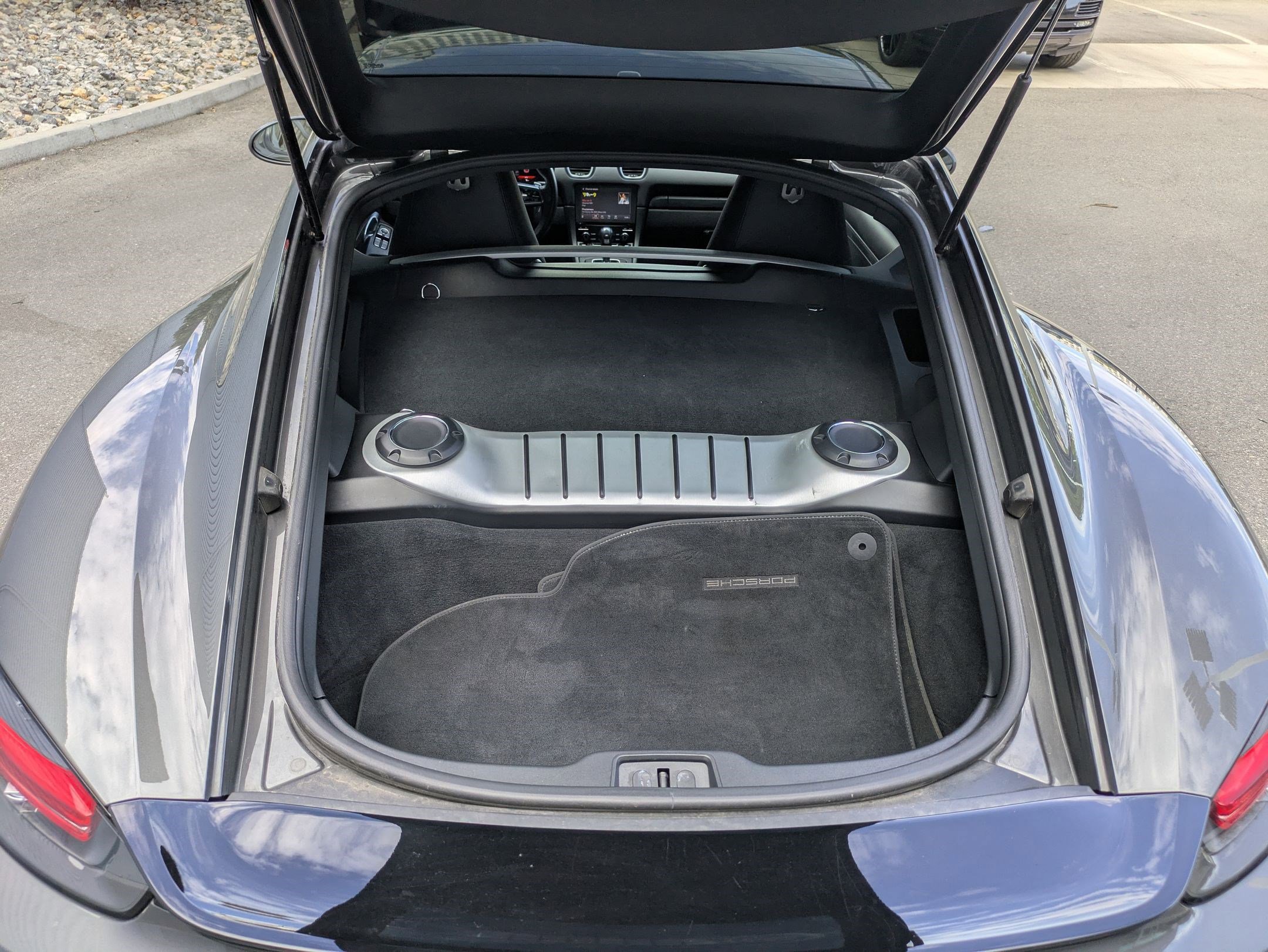 2019 Porsche Cayman T photo 25